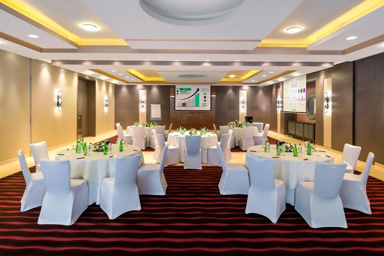 Park Rotana Abu Dhabi Hotell 5*,