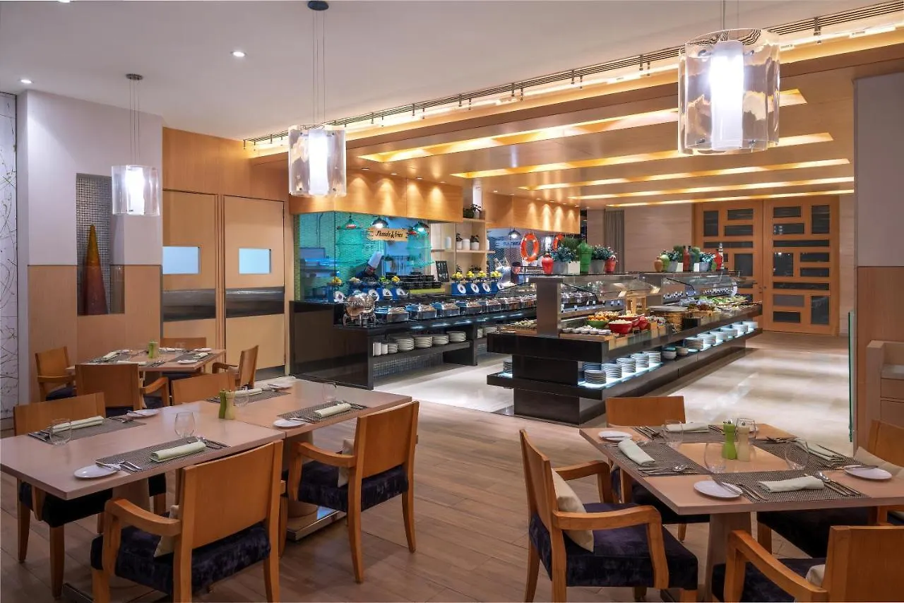 Park Rotana Abu Dhabi Hotel